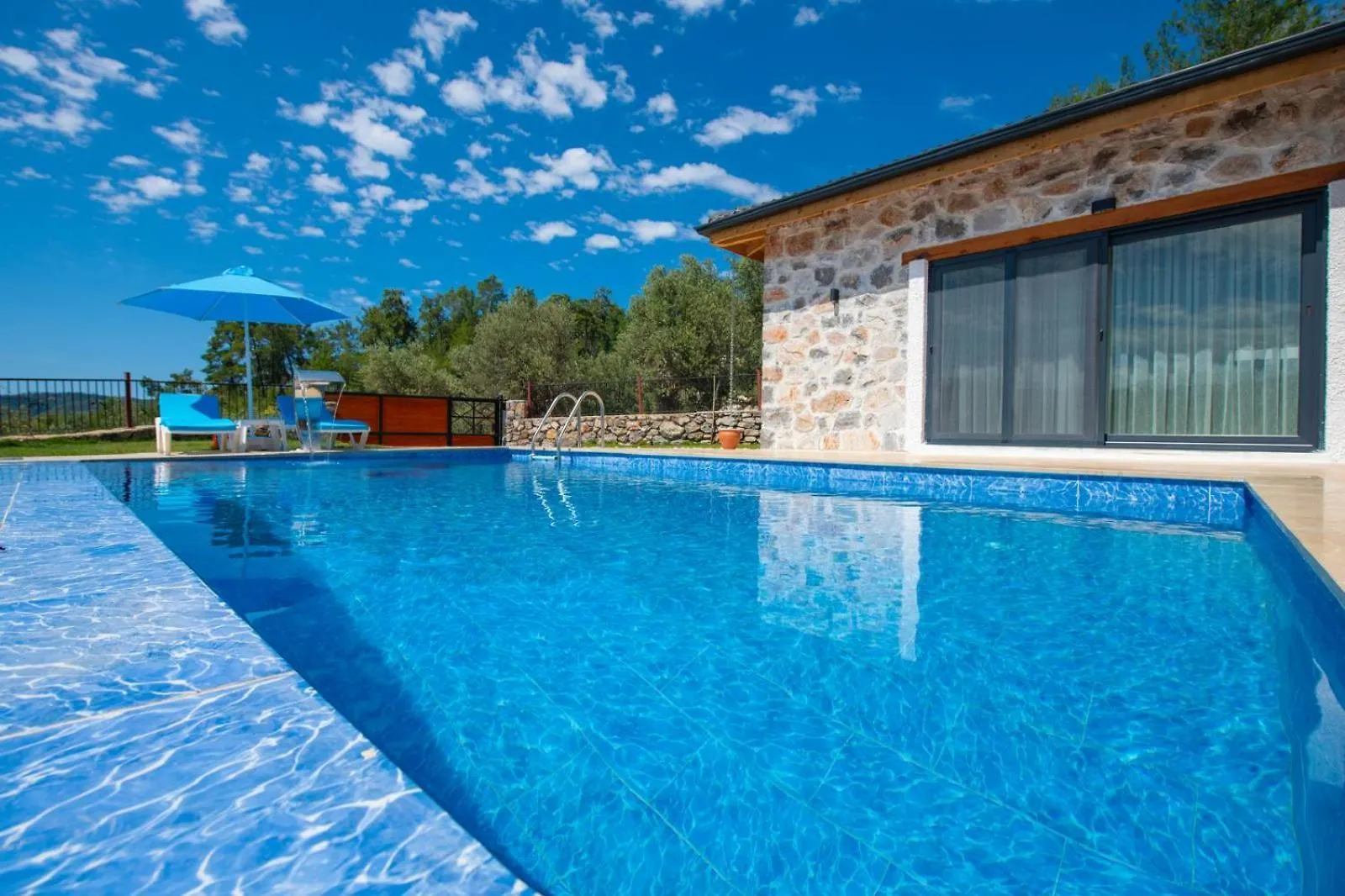 Willa Blue Martins 1&2 Fethiye 0*,  Turcja
